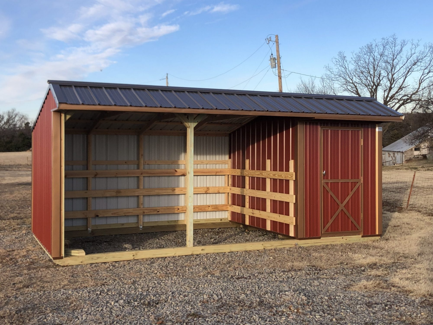 metal horse barns with tack room for sale