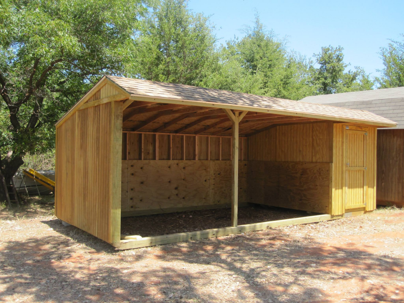 run-in shed with tack room for sale in ok